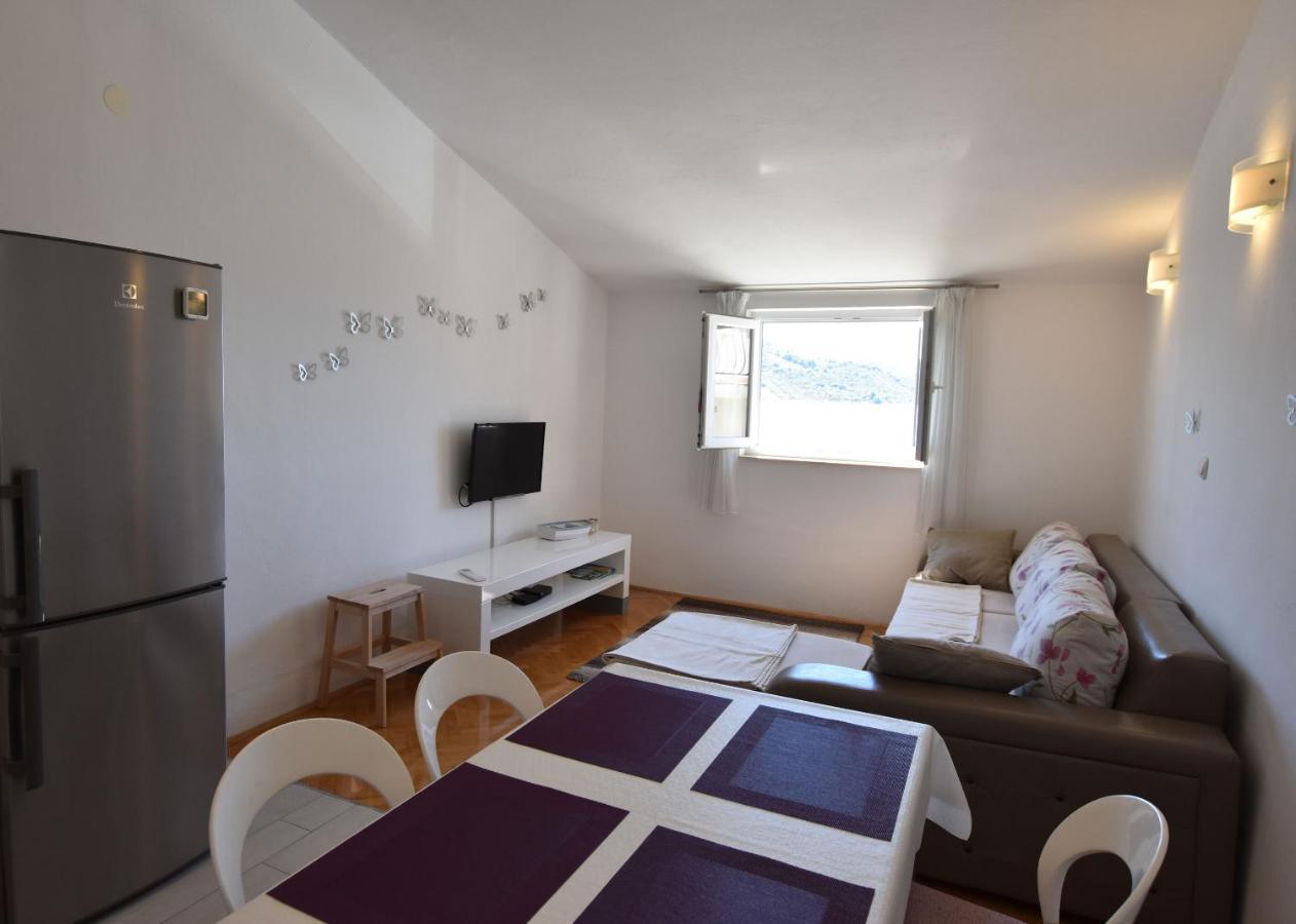 Bene Apartment Primosten